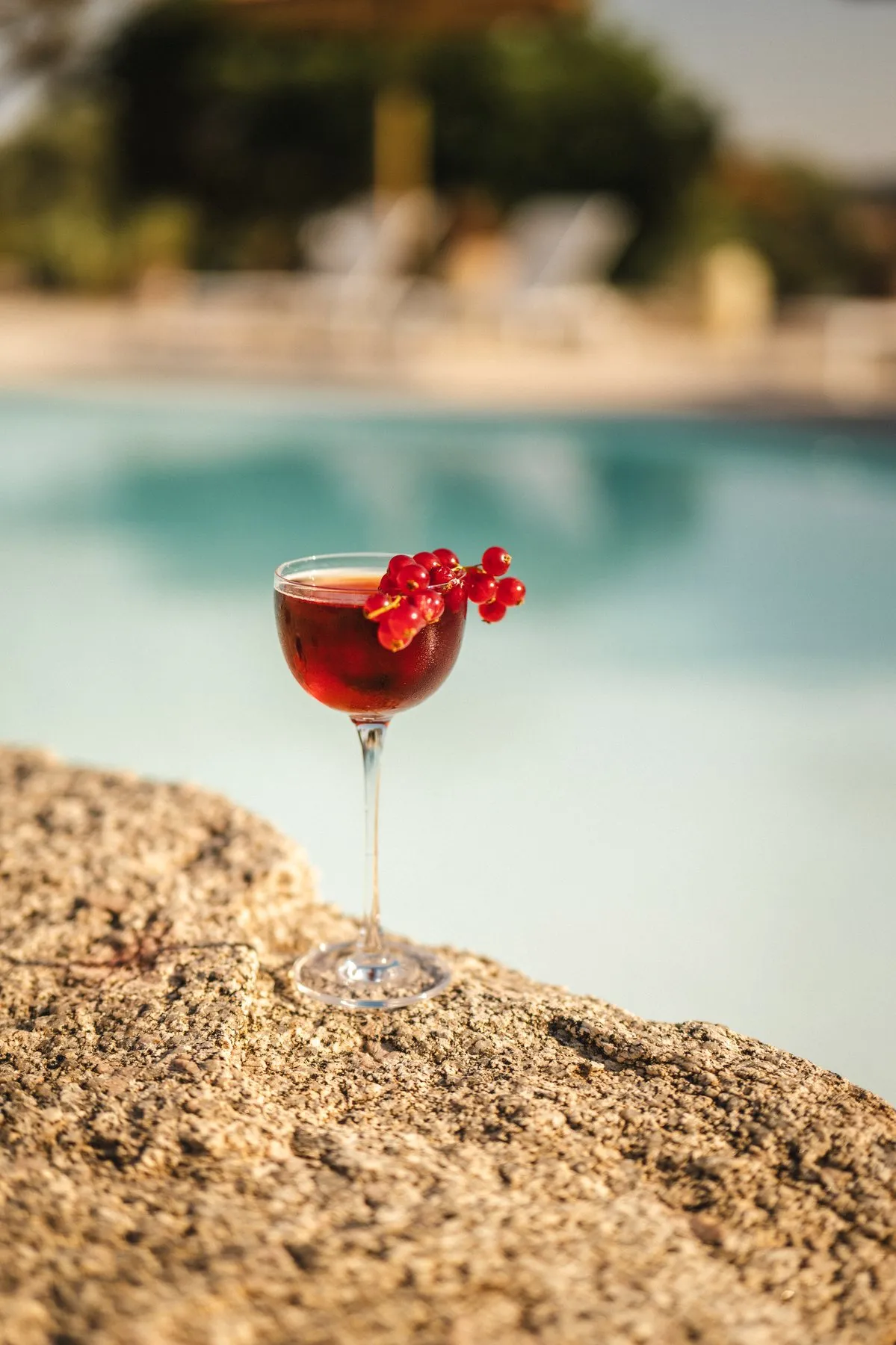 Pool Lounge